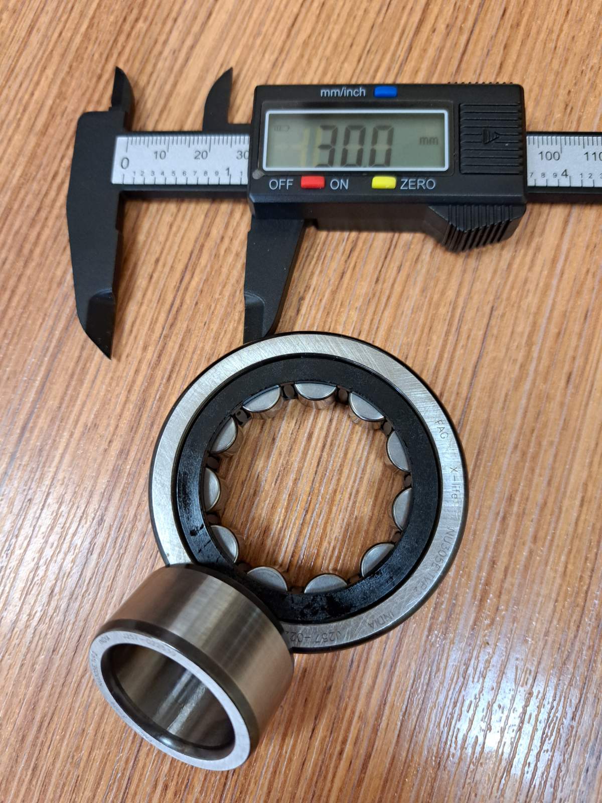 едноредни цилиндрично-ролкови лагери серия 2300